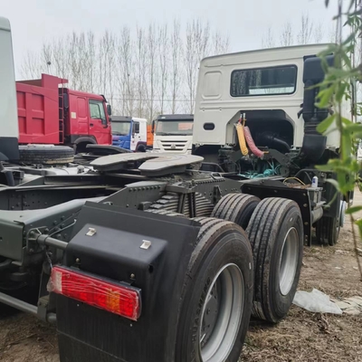 Tugas Berat 10 Roda Sinotruck Bekas Howo Truk Traktor Bekas Dengan Mesin Weichai