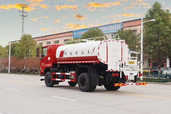 Truk Penyiram Air 4X4 Drive Road Tanker SPV Sanitasi Kendaraan Tujuan Khusus Tangki 12000 Liter