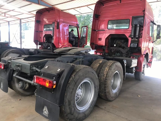 Tugas Berat Sinotruk Howo Menggunakan Truk Traktor 10 Roda 6x4 Dengan 371Hp Dijual