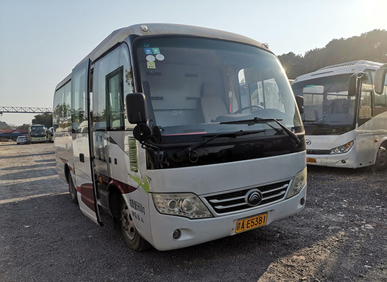 6 Kursi Second Hand Yutong Bus Mini City Bepergian Mesin Diesel Kanan Rive 132KW