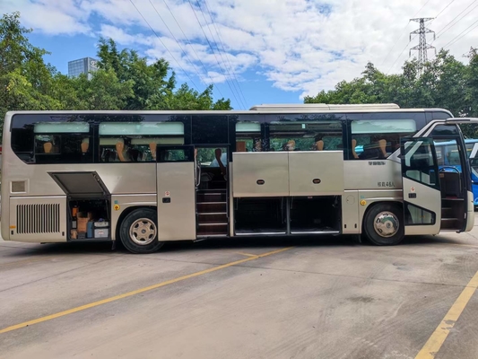 Bekas Angkutan Penumpang Bus Komuter Yutong Bekas 46 Kursi 16000kg