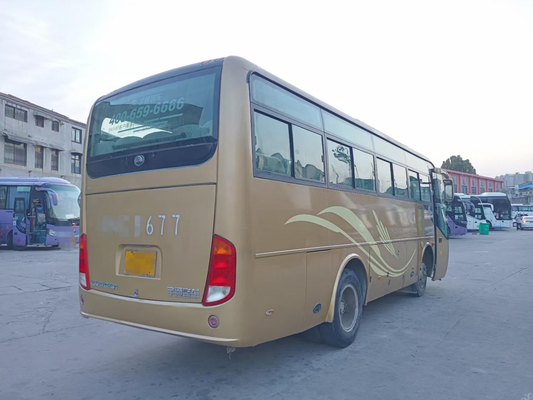Bus Ekspres Nasional Efisiensi Tinggi Menggunakan Bus Pelatih Yutong 35 Kursi 2 + 2 Tata Letak