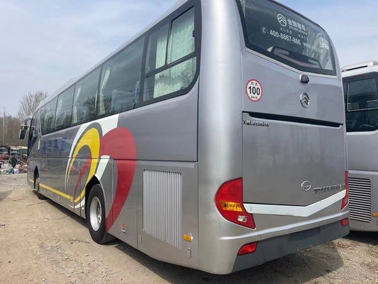 Bus Wisata Bekas 48 Kursi Kompartemen Bagasi Besar Pintu Ganda 12 Meter Bekas Golden Dragon XML6126