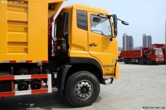 DONGFENG Merek Dump Truck 85 Km / H Kecepatan Maksimal Dengan Mesin B210 33