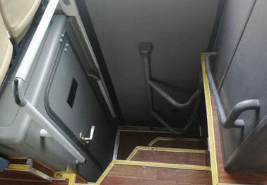 2013 Tahun Digunakan Yutong Bus Zk6125 Model Bus 57 Kursi Dengan Airbag Aman / Toilet