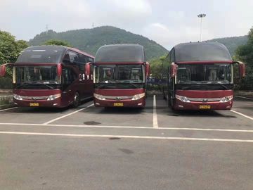 Bus Yutong Bepergian Digunakan 55 Kursi Diesel 2013 Tahun LHD Drive 12000 × 2550 × 3890mm