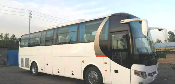 Bus Yutong Bekas ZK6110 51 Kursi Sasis Baja Bus Wisata Bekas Pintu Kemudi Ganda