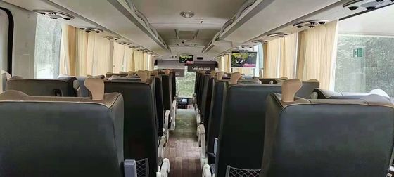 Pelatih Yutong Bekas ZK6120 50 Kursi Tahun 2020 Bus Penumpang Bekas Pintu Ganda Kilometer Rendah