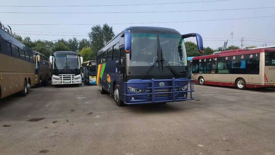 Zhongtong LCK6108D Bus Baru 47 Kursi Panjang 10m Kondisi Baik Bus Eengine Depan 6 Silinder sejalan