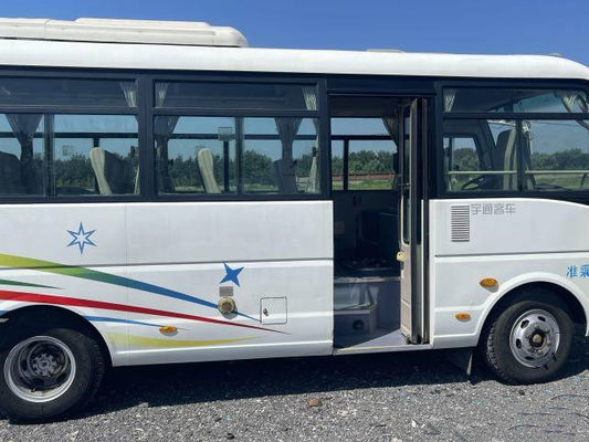 Bus Bekas Bus 53 Kursi BusPelatih Suspensi Pegas 98kw Mesin Yuchai ZK6720D