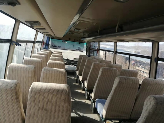 43 Kursi 6932d Bus Yutong Bekas 9300mm Bus Pelatih Mesin Depan Bekas
