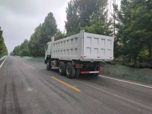 HOWO Tipper Truck Digunakan Dump Truck EURO 5 Plat Kolom Truk Tugas Berat