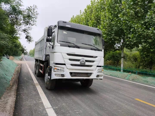 HOWO Tipper Truck Digunakan Dump Truck EURO 5 Plat Kolom Truk Tugas Berat