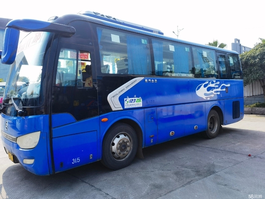 Bus Bekas XML6870 Bus Penumpang 30 kursi Airbag Chassis Mesin Yuchai