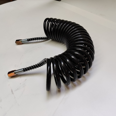Coiled Hose Seven Core Cable Black PU Spiral Hose Dengan Konektor Besi Untuk Trailer Truk