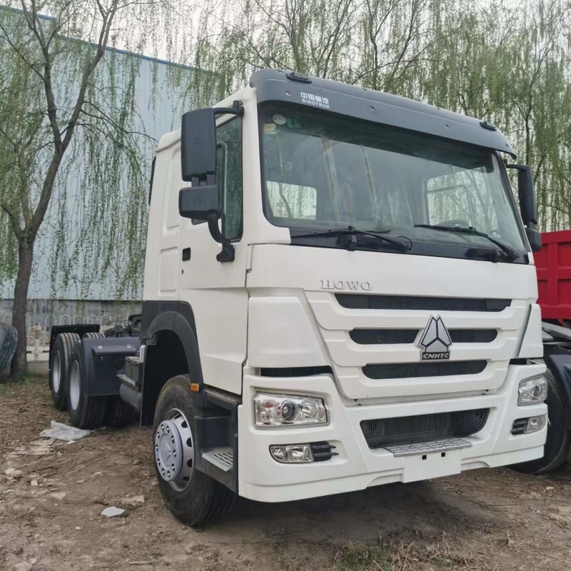 Tugas Berat 10 Roda Sinotruck Bekas Howo Truk Traktor Bekas Dengan Mesin Weichai
