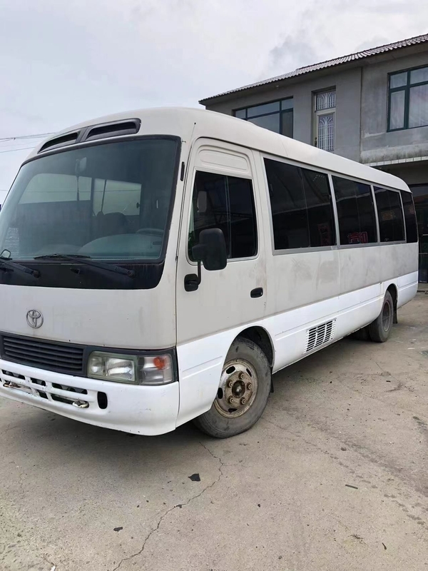 Drive Tangan Kiri Digunakan Mesin Depan Bus Toyota Coaster Bus 30 Kursi Untuk Bisnis
