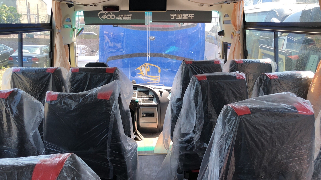 2015 Tahun 47 Kursi Digunakan Bus Pelatih Yutong ZK6107 Dengan Kemudi LHD Kursi Baru