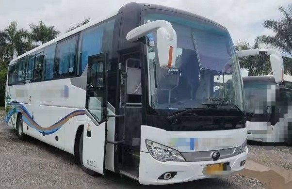 2019 Tahun 50 Kursi Bekas Yutong Bus Zk6120 Pelatih Weichai Engine Euro V Emissions Lhd Steering