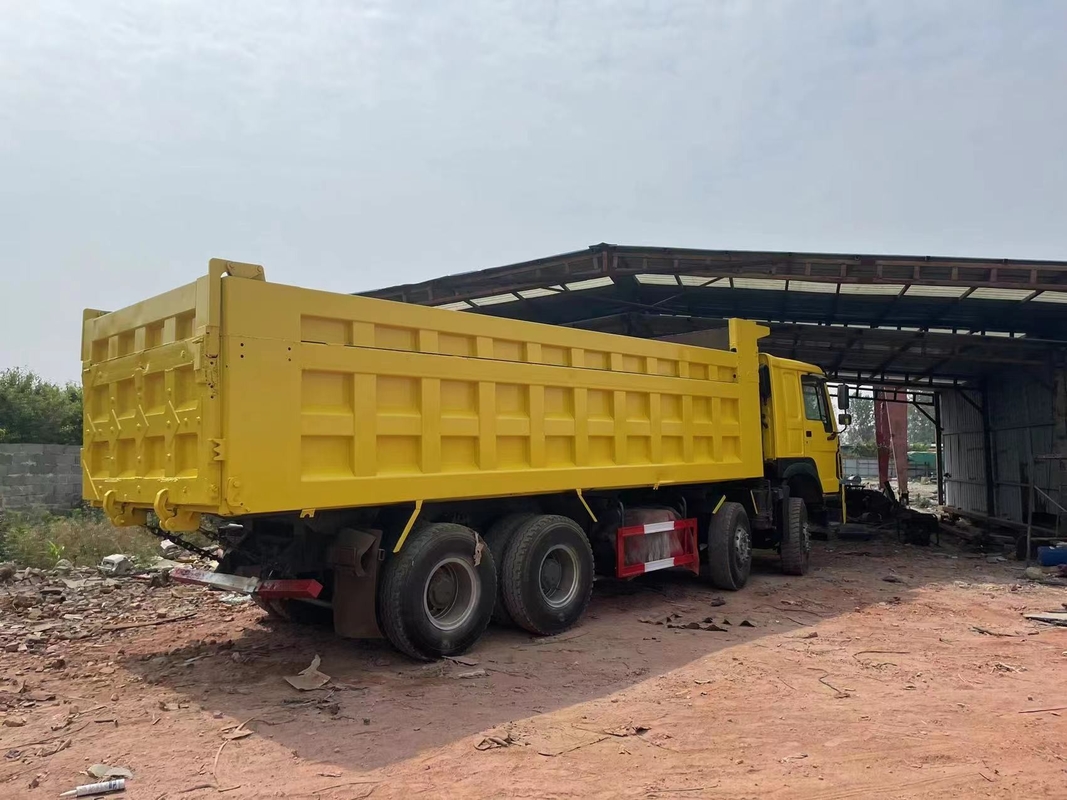 8 * 4 Truk Dump Bekas 40ton Mitsubishi Fuso 12 Roda Truk Bekas Dengan 380HP