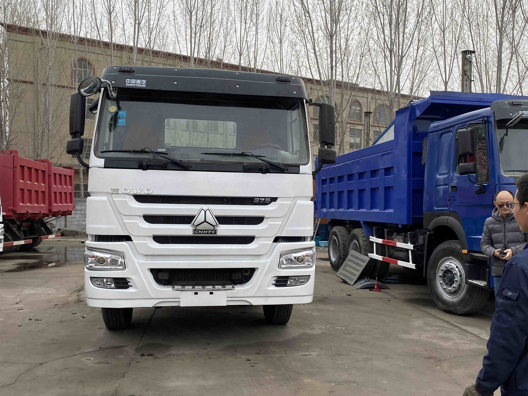 HOWO Truk Traktor Bekas 6*4 Drive Tangan Kiri 375 / 371hp 2019-2020