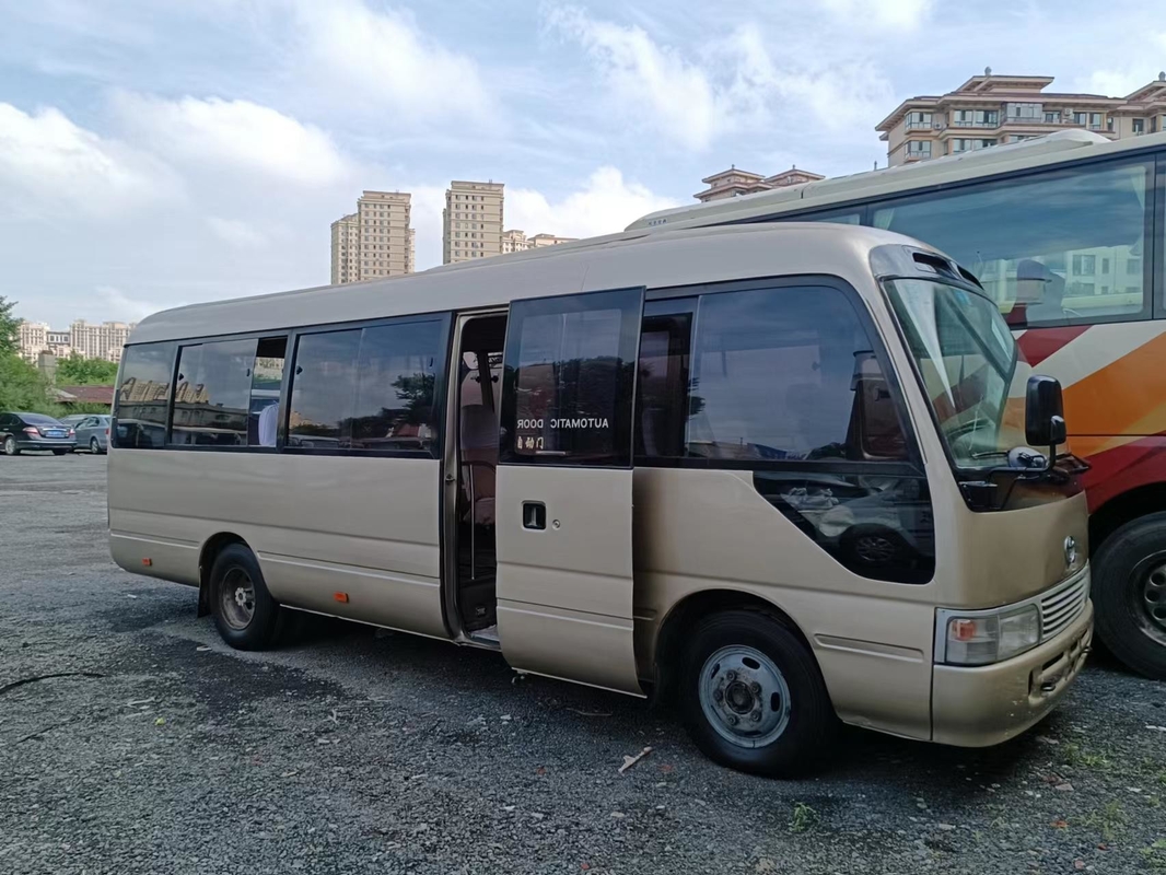 Tahun 2016 29 Kursi Bekas Toyota Coaster Bus Bekas Dengan Mesin Diesel 1Hz