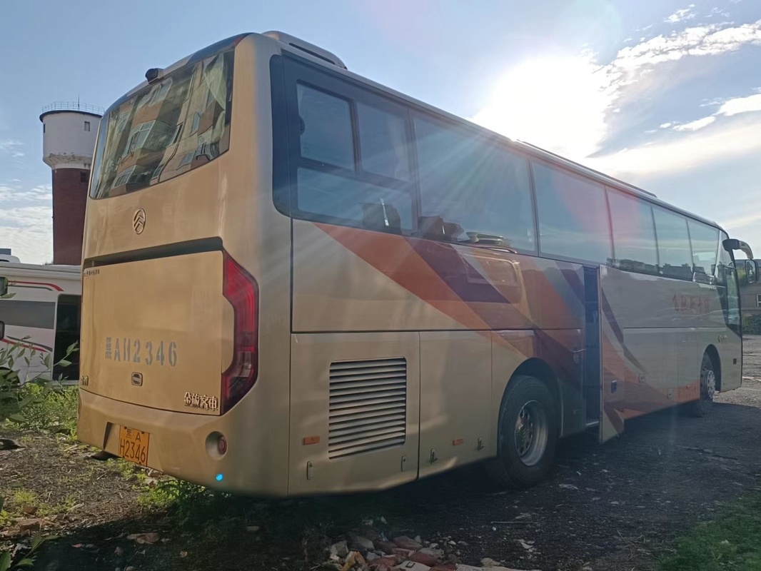 Tahun 2014 49 Kursi Bekas Golden Dragon Bus XML6113 Coach LHD Dalam Kondisi Baik