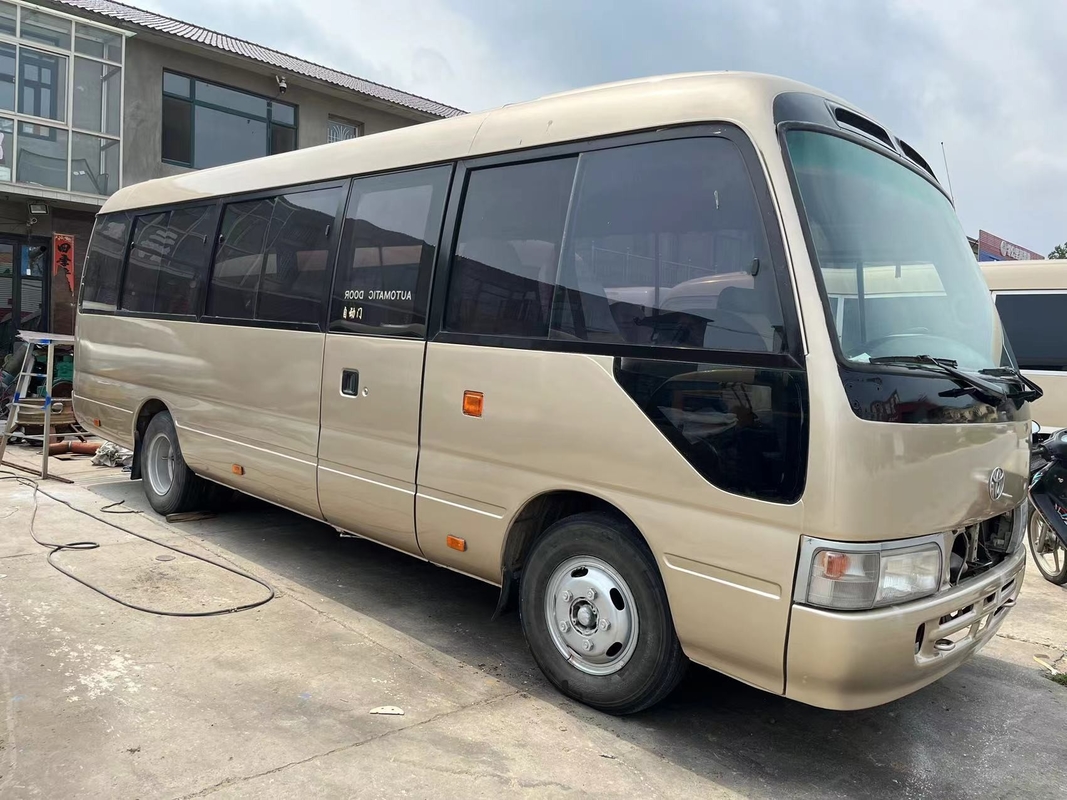 2013 Tahun 23 Kursi Bekas Toyota Coaster Bus Dengan Mesin Diesel 1Hz Cat Baru