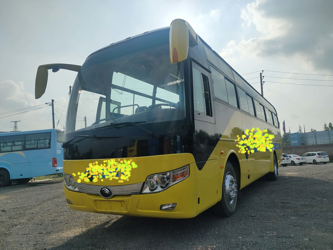 2+3 Tata Letak 60 Kursi Bekas Yutong Bus Pelatih Mewah Afrika 10 Meter Bus Air Bag Suspension ZK6110