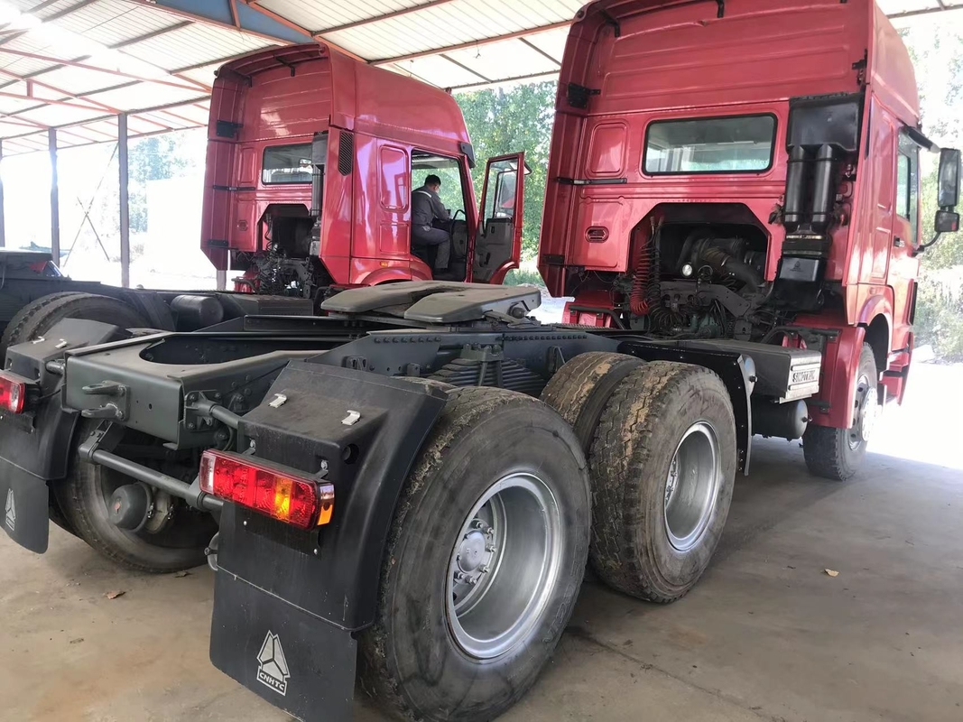 Tugas Berat Sinotruk Howo Menggunakan Truk Traktor 10 Roda 6x4 Dengan 371Hp Dijual