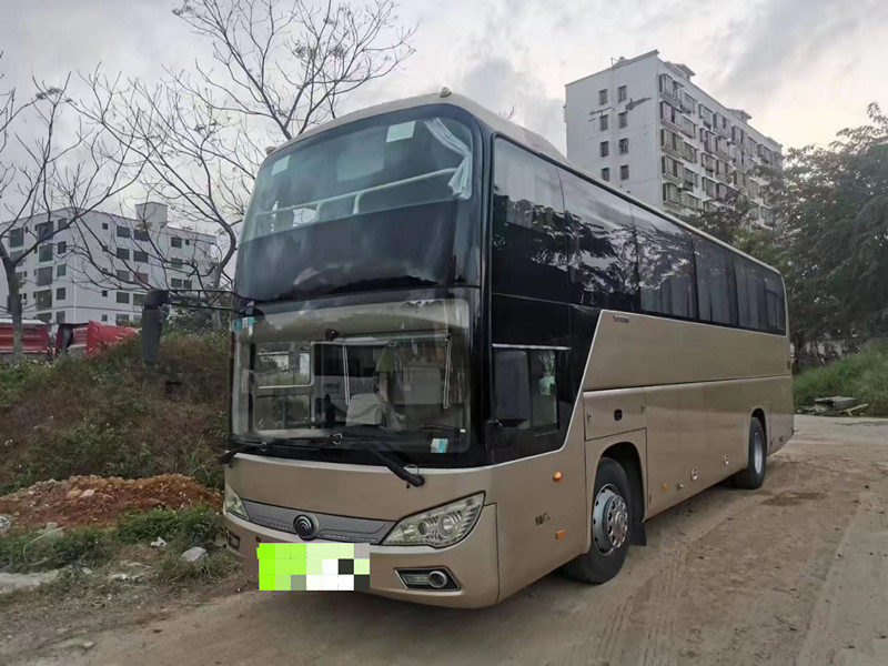 2013 Tahun 47 Kursi Zk6118 Bus Yutong Bekas Dengan AC Pintu Ganda Tanpa Kecelakaan