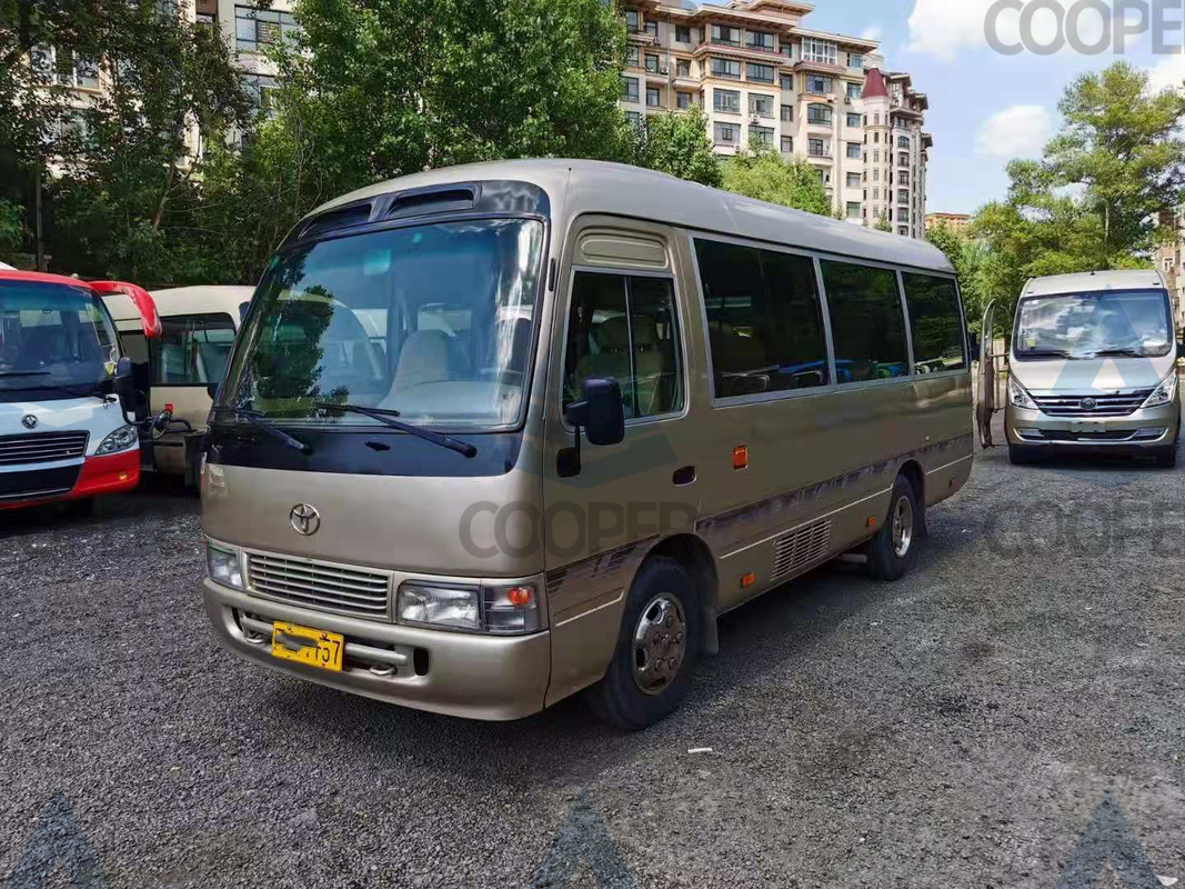23-29 Kursi Bus Toyota Bekas Toyota Coaster Bus Bekas Dengan Dekorasi Bagian Dalam yang Mewah