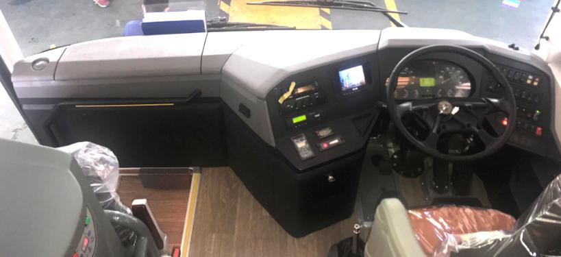 2021 Tahun 53 Kursi Baru Kedatangan Kinglong XMQ6127cy Bus Pelatih Baru Dengan Kemudi RHD Mesin Diesel