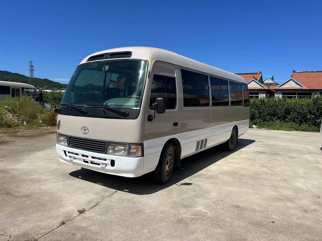 2012 Tahun 23 Kursi Bekas Toyota Coaster Bus Mesin Diesel 1Hz Dengan Pintu Lipat Dalam Kondisi Baik