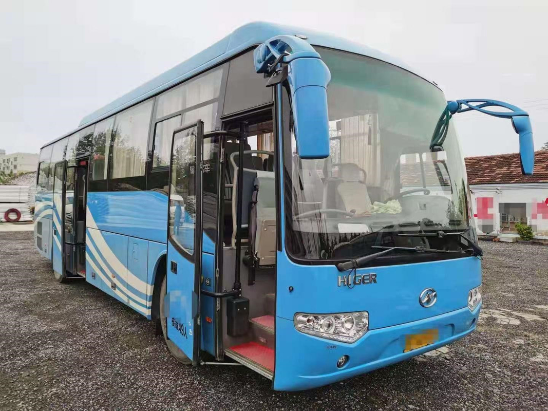 Pelatih Mewah Digunakan Bus Lebih Tinggi KLQ6119 Bus Tur Mesin Belakang 49 kursi Yuchai Euro V Engine 180kw