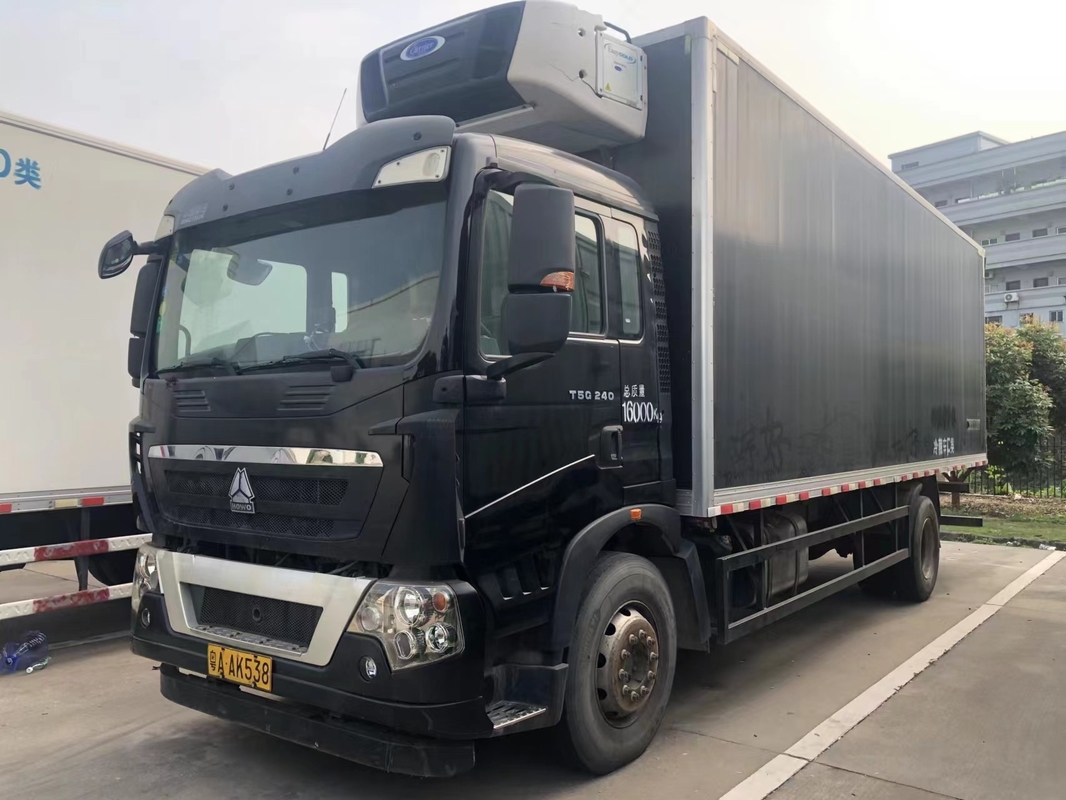 HOWO 10 Roda 6 * 4 Truk Kulkas Bekas Freezer Truk Kontainer Berpendingin Dijual