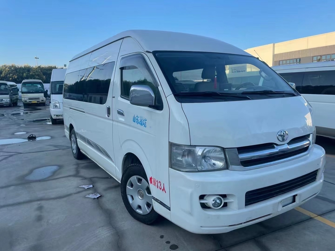 2017 Tahun 13 Kursi Digunakan Toyota Hiace Mini Bus Dengan Transmisi Manual Mesin Depan