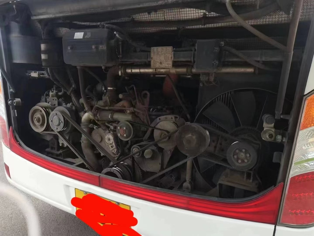 Tahun 2015 39 Kursi Second Hand Yutong ZK6908 Kemudi Bus LHD Untuk Transportasi
