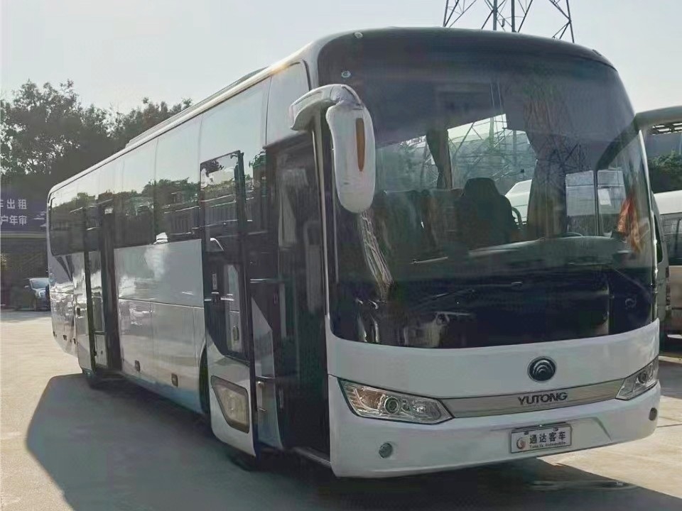 bus transit bekas Yutong 55seater Bus Rv Bekas ZK6125 Pintu Ganda Suspensi kantong udara