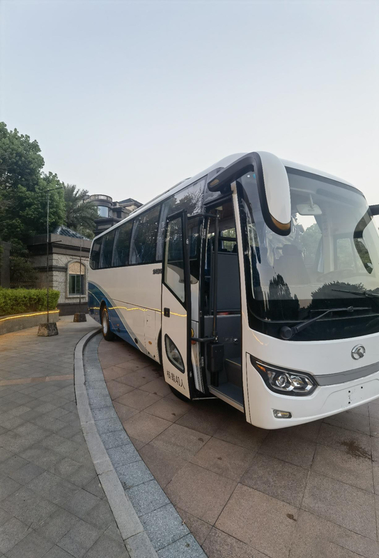 Bus Pelatih Mewah 40 Kursi Kinglong Rhd Lhd Euro 3 Diesel Penumpang Bus Dalam Kota Dijual