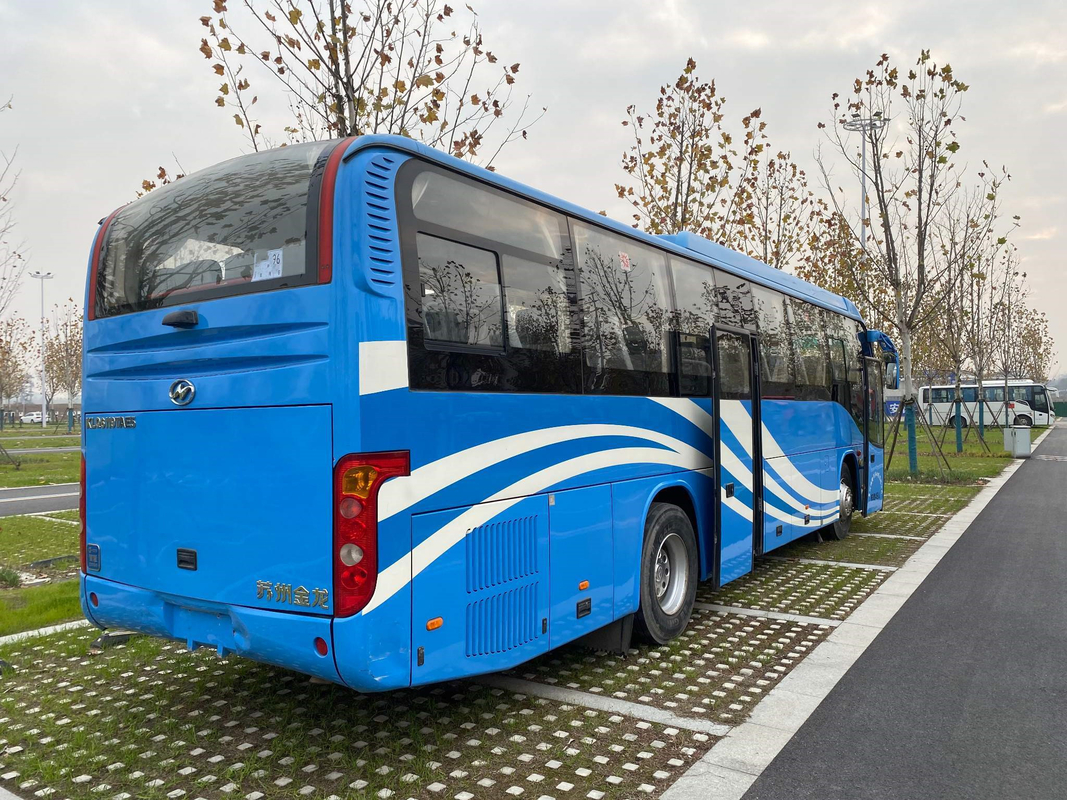 Bus Gereja Bekas 2+2 Tata Letak 49 - 51 Seater Bus Dengan Bus Pelatih Kursi Kulit AC
