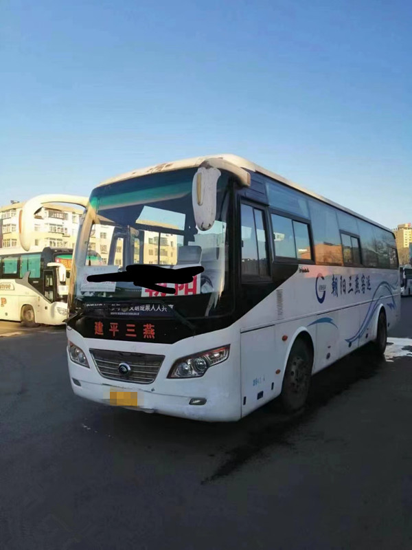 Bus Antar Jemput Bekas 2014 Tahun 44 Kursi ZK6102D Bus Bekas Dan Pelatih Dengan Mesin Depan