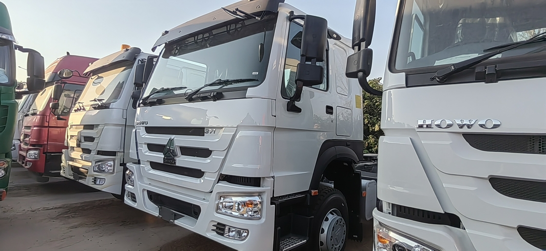 Truk Dump HOWO Komersial Bekas Truk Diesel Bekas 6*4 LHD/RHD 371/375hp