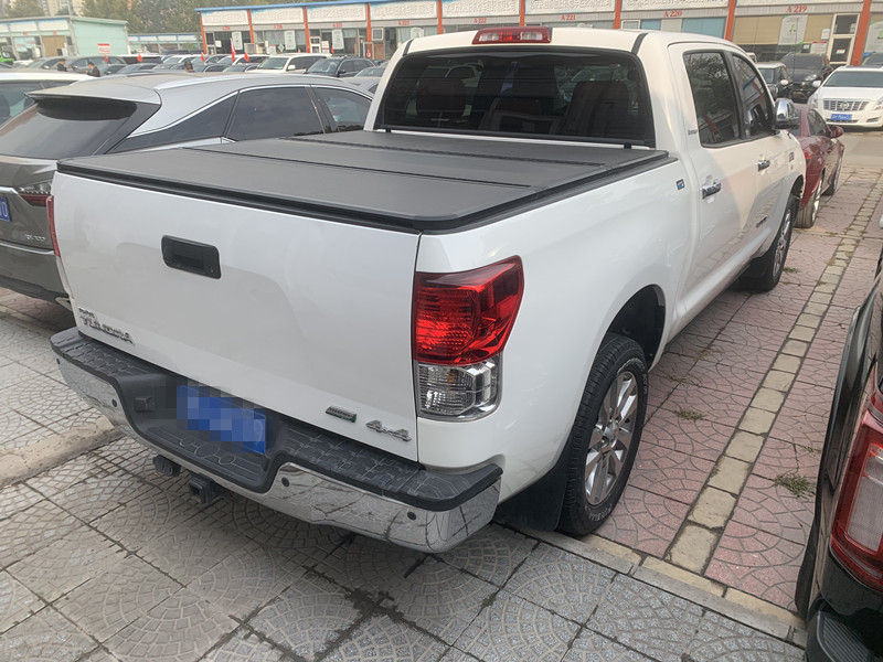 Truk Pickup Bekas 4x4 Diesel Toyota Pickup Truck Land Cruiser Pickup Truck Dijual