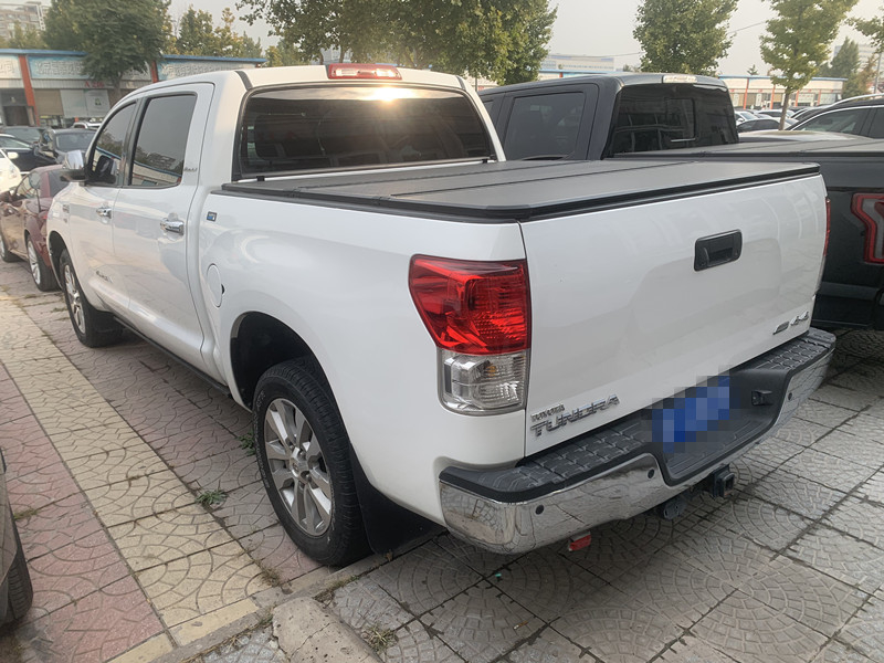 Truk Pickup Bekas 4x4 Diesel Toyota Pickup Truck Land Cruiser Pickup Truck Dijual