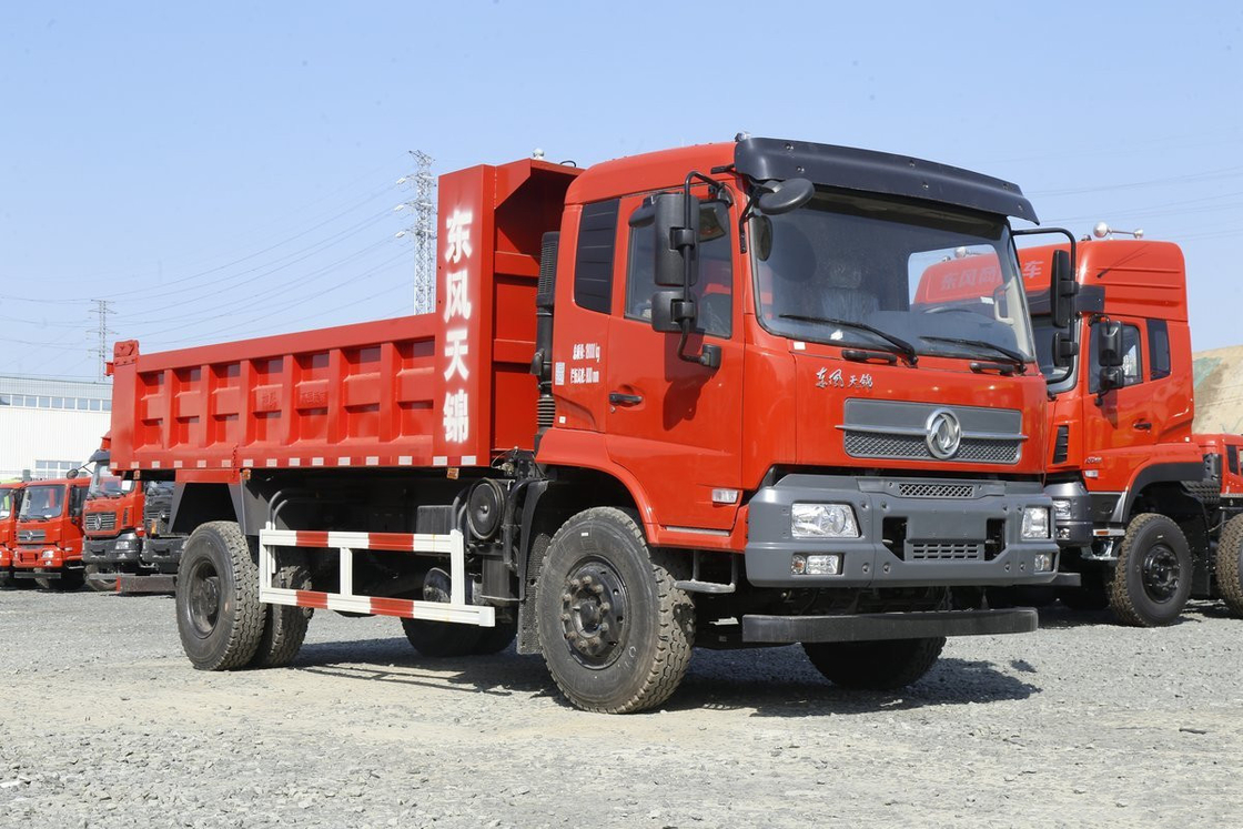 2nd Hand Dump Truck Kondisi Baik 8 - 10 Ton Merek Dongfeng 4x2 Truk Ringan 160hp