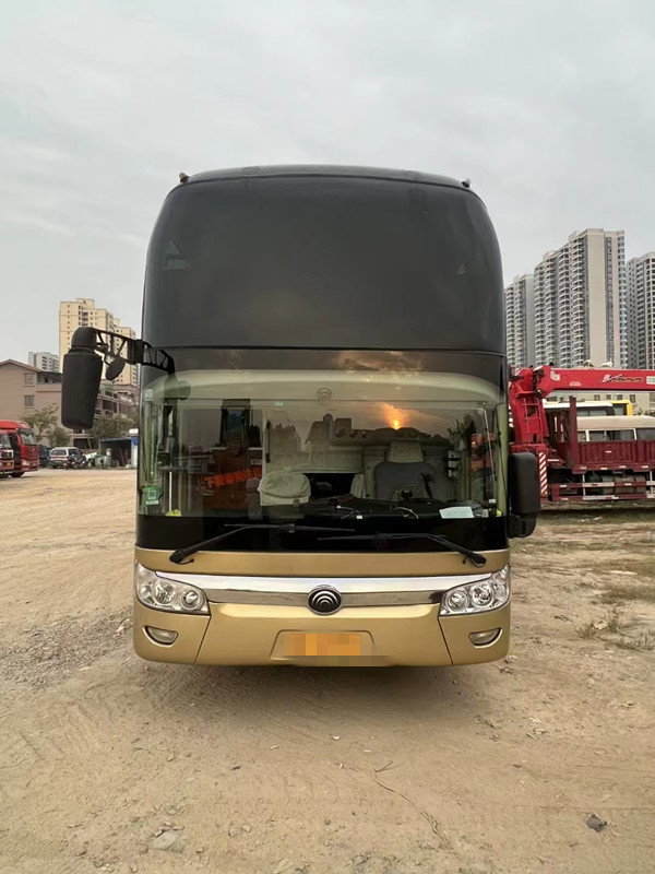 Bus Daewoo 55 Kursi Bekas Yutong ZK6126 Bus Bus Pelatih Bekas 2014 Yearair Conditioner Bus