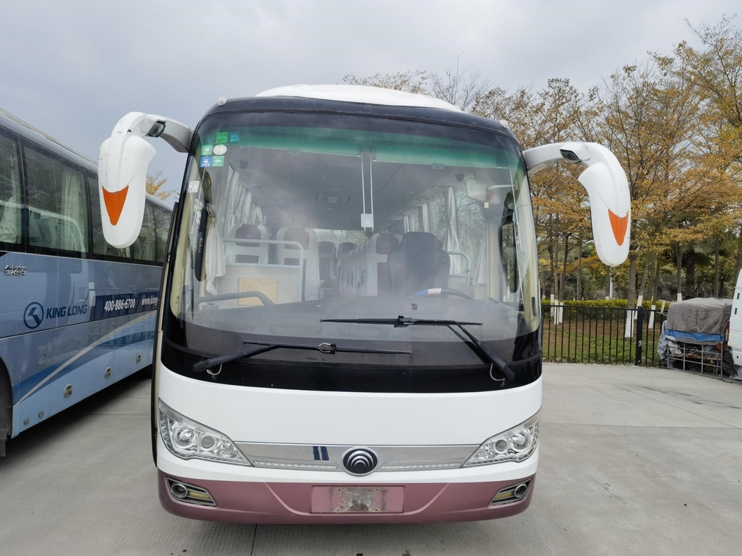 Pelatih Motor Bekas Yutong Bus ZK6816H5Y 34 Kursi Pendingin Udara Mesin Yuchai Bekas