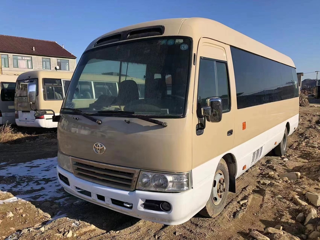 Toyota Coaster Bus Bekas 29 Kursi Mesin Diesel 100KW Mesin Pintu Lipat Depan SCT6703