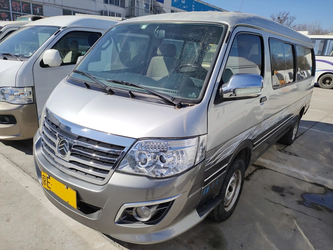 Mini Coach Bekas Sliding Windows 5.4 Meter 14 Kursi Golden Dragon Hiace XML6532 Air Conditioner